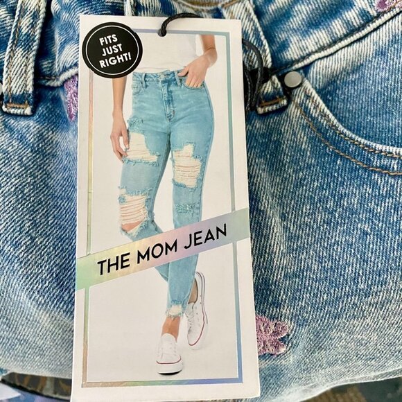 Tinseltown Hi Rise Mom Jeans Distressed Style with Butterflies Size 7 NEW NWT - Picture 7 of 11